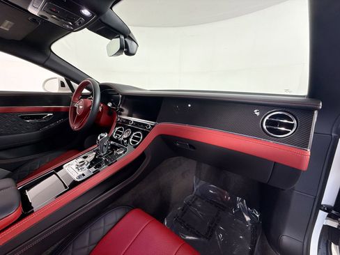Used 2020 Bentley Continental GT AWD/4WD image 26