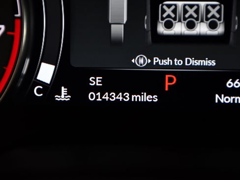Certified 2025 Acura RDX SH-AWD w/ Technology Package image 17