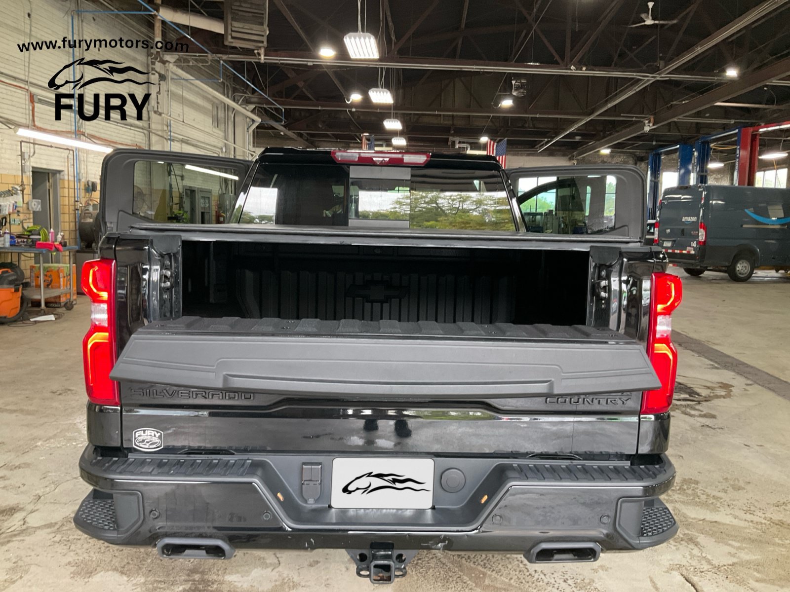 Used 2025 Chevrolet Silverado 1500 High Country w/ Midnight Edition AWD/4WD image 25