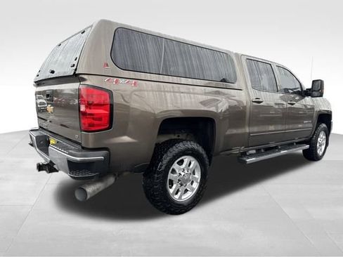Used 2015 Chevrolet Silverado 2500 LT w/ LT Convenience Package image 10