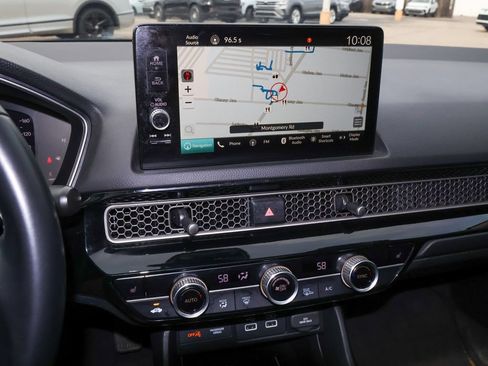 Used 2022 Honda Civic Touring image 19