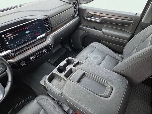Used 2022 GMC Sierra 1500 SLT AWD/4WD image 12