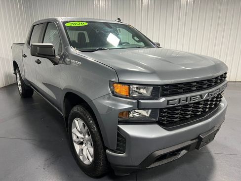 Used 2020 Chevrolet Silverado 1500 Custom w/ Custom Value Package image 12
