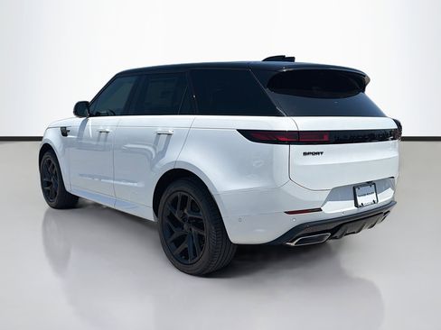 New 2026 Land Rover Range Rover Sport Dynamic SE AWD/4WD image 3