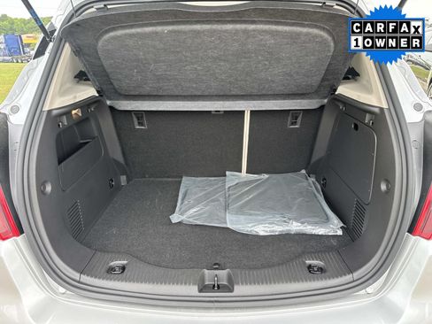 Used 2019 Buick Encore Essence w/ Safety Package II FWD image 12