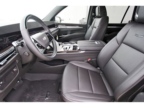 New 2026 Cadillac Escalade 2WD image 6