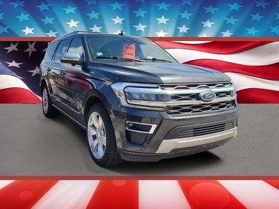 Used 2023 Ford Expedition Platinum