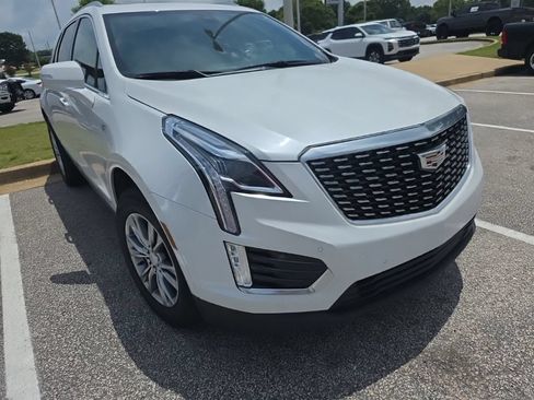 Used 2022 Cadillac XT5 Premium Luxury FWD image 10