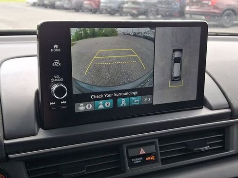 Used 2025 Honda Pilot Black Edition image 18