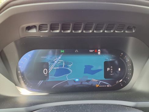 New 2026 Volvo XC90 B6 Plus w/ Protection Package Premier image 17