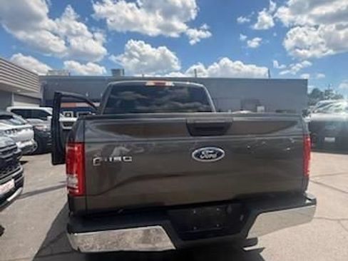 Used 2017 Ford F150 XLT AWD/4WD image 12