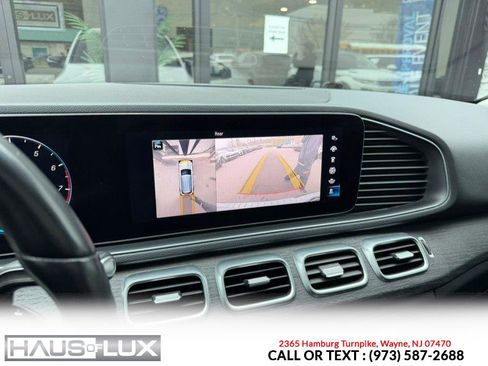 Used 2020 Mercedes-Benz GLE 350 4MATIC w/ AMG Line Exterior image 40