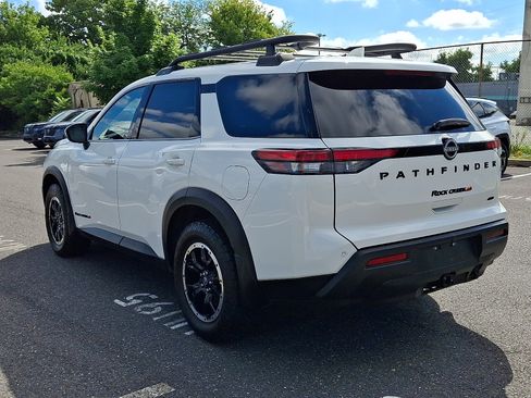 Used 2025 Nissan Pathfinder Rock Creek AWD/4WD image 4