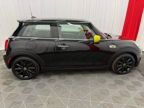 Used 2020 MINI Cooper SE w/ 6.5" Touchscreen Package FWD image 4