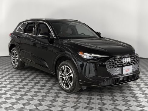 Used 2025 Audi Q5 Premium w/ Convenience Package AWD/4WD image 7