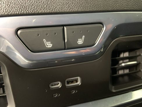 Used 2025 Chevrolet Silverado 1500 High Country w/ High Country Premium Package image 20