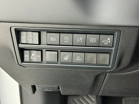 New 2026 Toyota Tundra Platinum AWD/4WD image 10