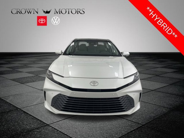 Used 2026 Toyota Camry XLE w/ Premium Plus Package AWD/4WD image 2