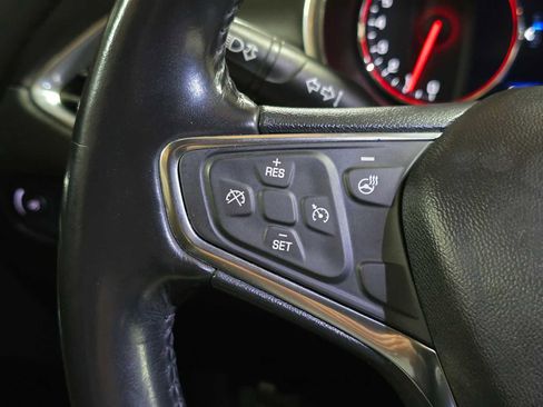 Used 2020 Chevrolet Malibu Premier image 34