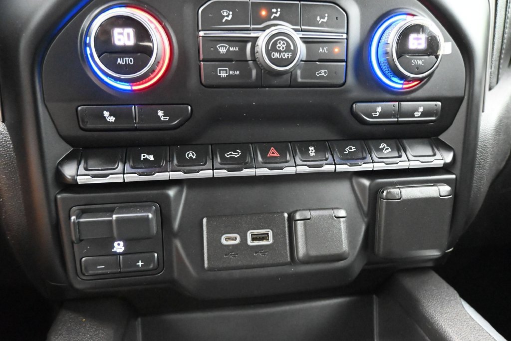 Used 2020 Chevrolet Silverado 1500 RST AWD/4WD image 13