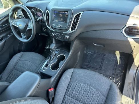 Used 2022 Chevrolet Equinox LT image 41