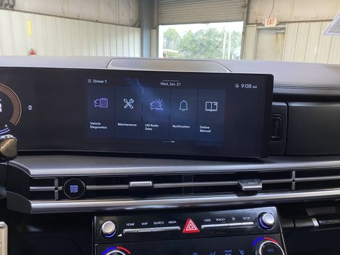 Used 2025 Hyundai Santa Fe XRT image 43