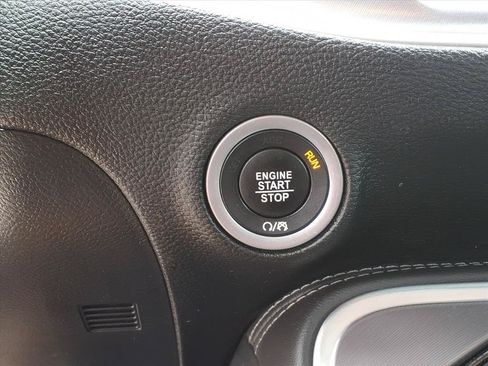 Used 2019 Dodge Challenger SXT w/ Blacktop Package RWD image 10