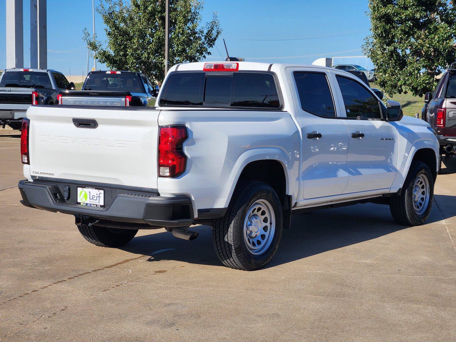 Used 2024 Chevrolet Colorado W/T w/ Advanced Trailering Package RWD image 4