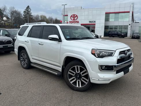 Used 2024 Toyota 4Runner Limited image 1