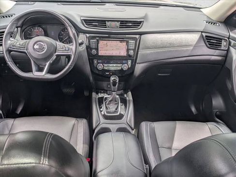 Used 2018 Nissan Rogue SL w/ Premium Package FWD image 19