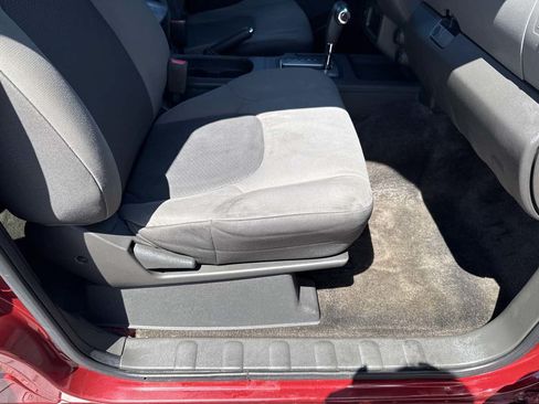 Used 2015 Nissan Xterra 2WD image 22