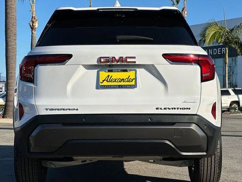 New 2026 GMC Terrain Elevation w/ Technology Package II image 5