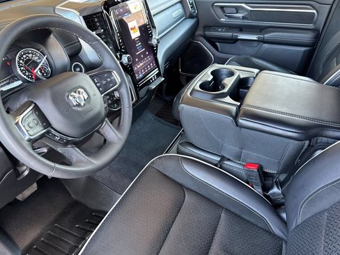 Used 2025 RAM 1500 Laramie AWD/4WD image 10