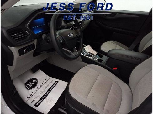 Used 2025 Ford Escape Active w/ Tech Pack #1 image 5