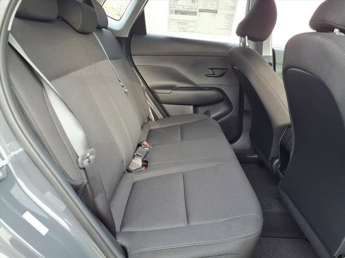 New 2026 Hyundai Kona SE image 6