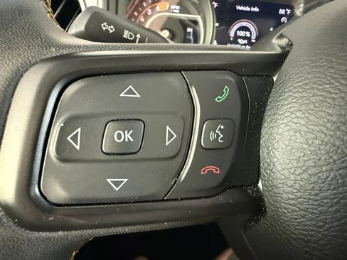 Used 2024 Jeep Wrangler Unlimited Sport AWD/4WD image 13