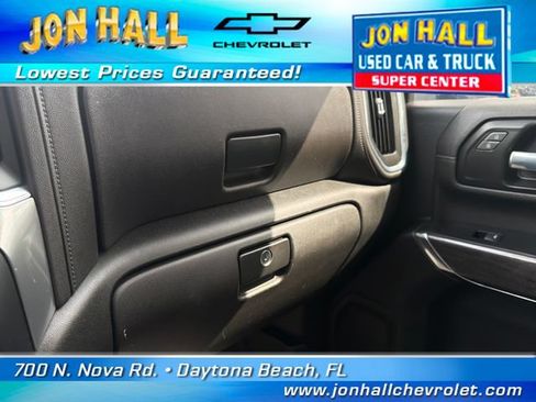 Used 2022 Chevrolet Silverado 2500 LTZ w/ LTZ Plus Package AWD/4WD image 23