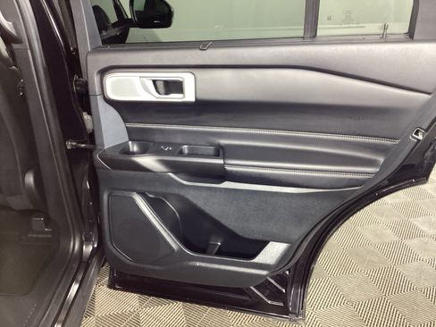Used 2020 Ford Explorer ST w/ ST Street Pack AWD/4WD image 11