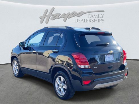 Used 2018 Chevrolet Trax LT w/ LT Convenience Package image 5