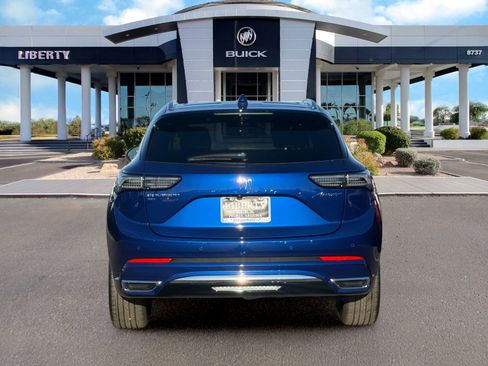 Used 2025 Buick Envision Avenir image 5