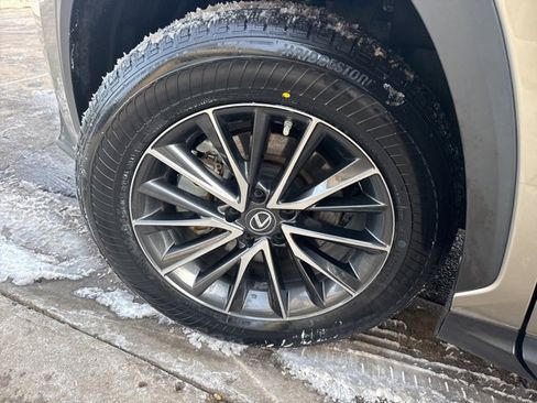 Used 2023 Lexus NX 350h 350h Premium image 11