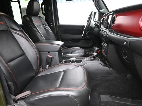 Used 2021 Jeep Gladiator Rubicon AWD/4WD image 9