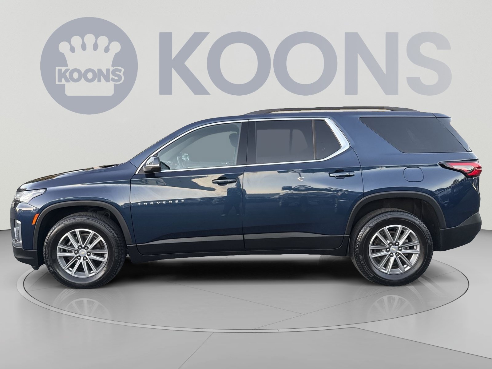 Used 2023 Chevrolet Traverse LT AWD/4WD image 7