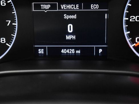 Used 2019 GMC Acadia SLE w/ LPO, Floor Liner Package image 22