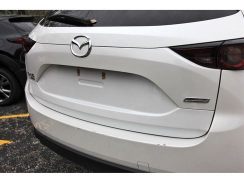 Used 2019 MAZDA CX-5 Touring image 5