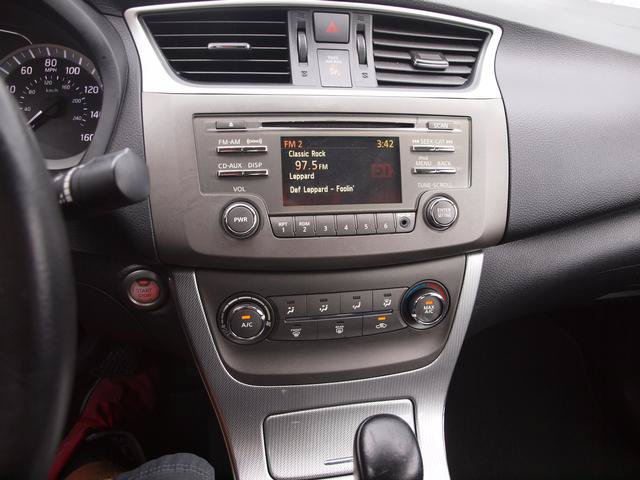 Used 2014 Nissan Sentra SR w/ SR Driver Package FWD image 10