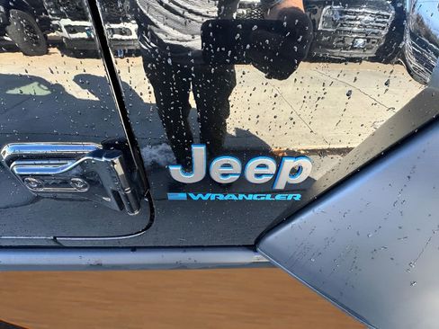 Used 2023 Jeep Wrangler Willys 4xe image 29