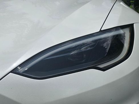 Used 2023 Tesla Model S AWD/4WD image 27