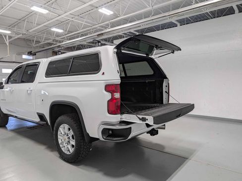 Used 2024 Chevrolet Silverado 2500 LT w/ All Star Edition AWD/4WD image 43