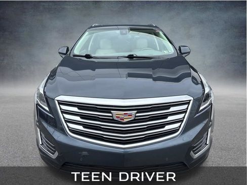 Used 2019 Cadillac XT5 Premium Luxury image 9